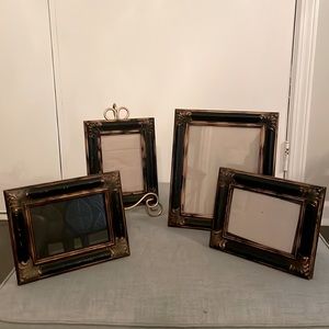 Picture frames w/ gold stand.